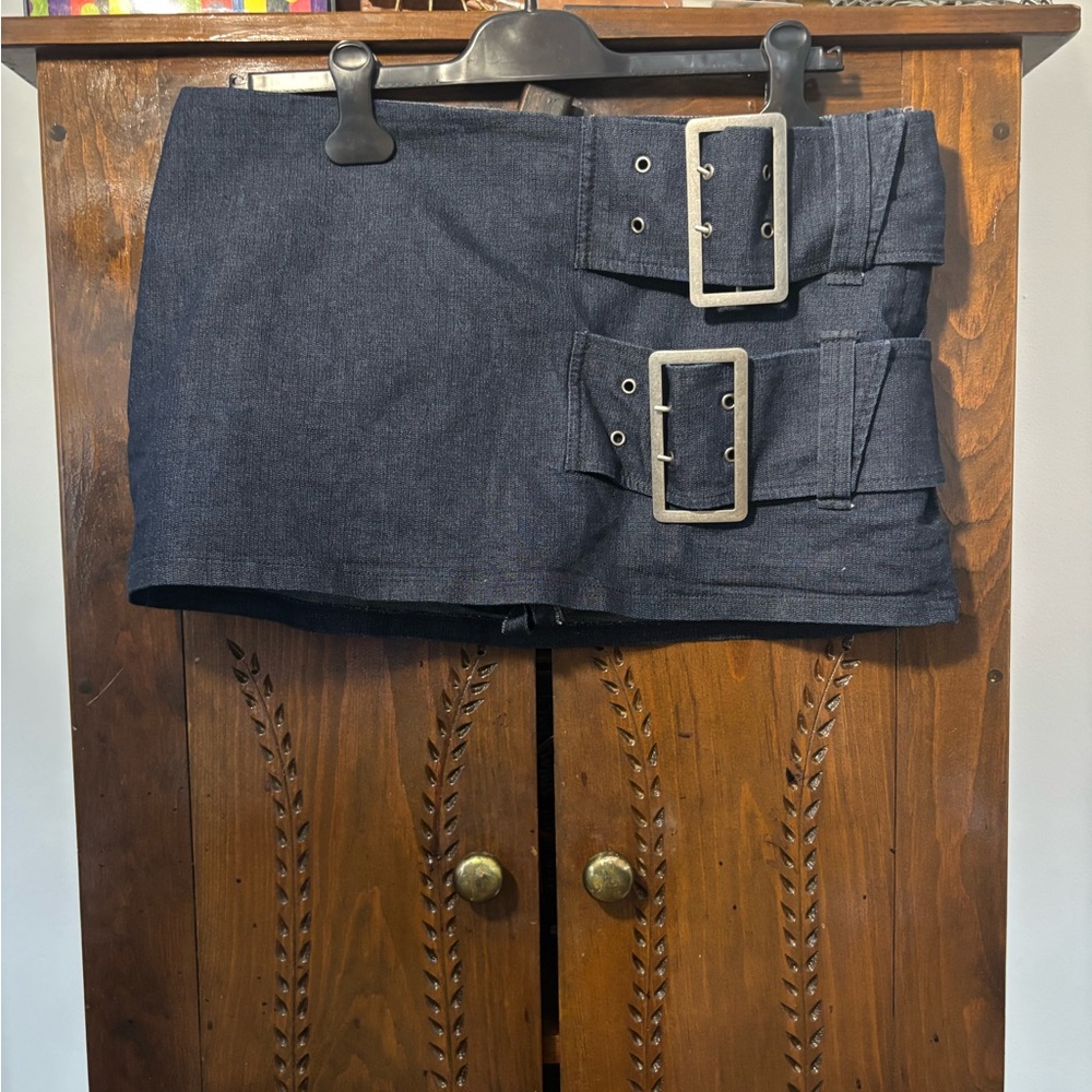 Silence + Noise Sophia Double Belted Mini Skirt Skort Denim Large Buckles